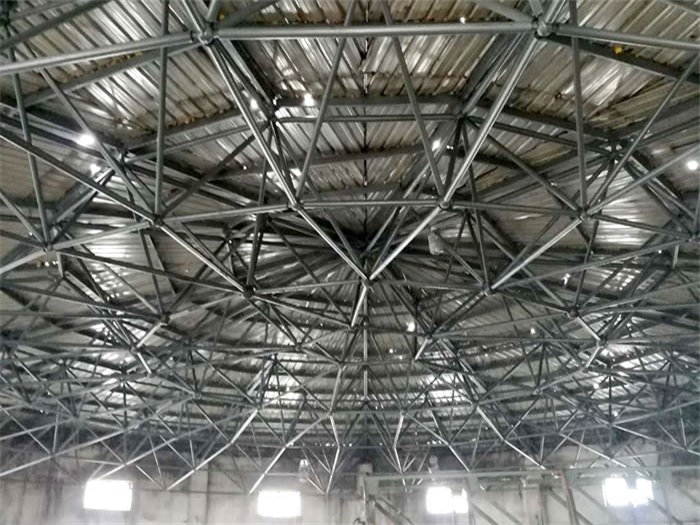 凤城洗煤厂蓄水池网架